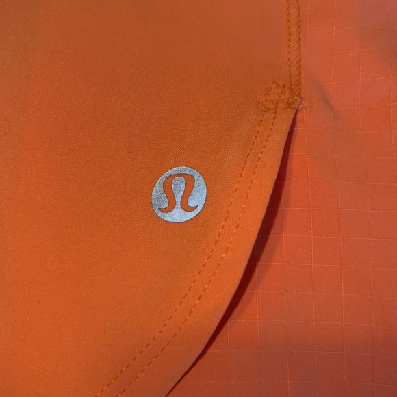Lululemon Lightweight Stretch Run Short Sleeve Shirt
Orange Soda size 2 - Picture 10 of 10
